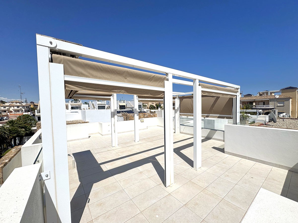 Resale - 2 Bedroom 2 Bathroom Villa in Orihuela Costa - Lomas de Cabo Roig - Alicante Resale - 2 Bedroom 2 Bathroom Villa in Orihuela Costa - Lomas de Cabo Roig - Alicante