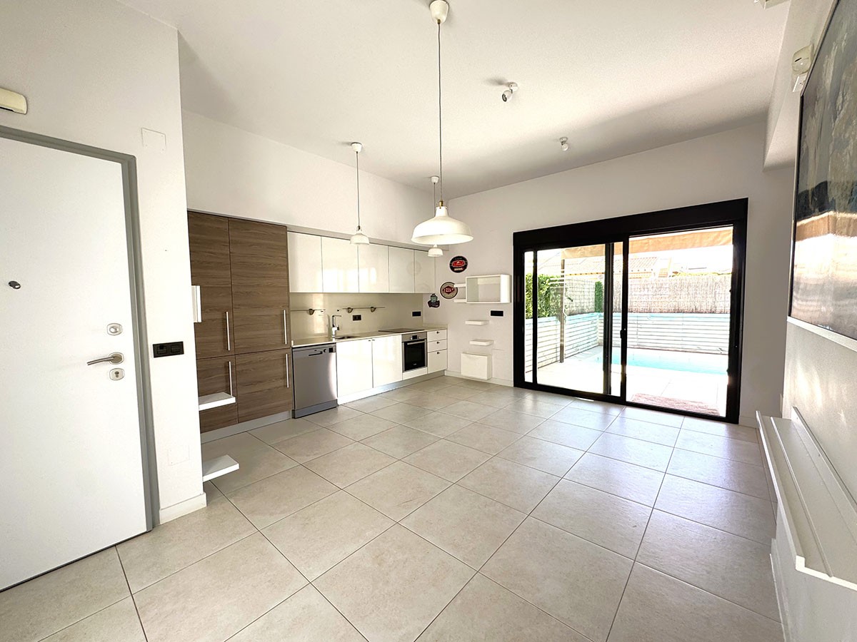 Resale - 2 Bedroom 2 Bathroom Villa in Orihuela Costa - Lomas de Cabo Roig - Alicante Resale - 2 Bedroom 2 Bathroom Villa in Orihuela Costa - Lomas de Cabo Roig - Alicante