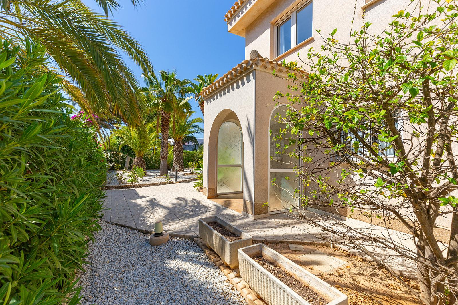 Resale - 6 Bedroom 4 Bathroom Villa in Orihuela Costa - Cabo Roig - Alicante Resale - 6 Bedroom 4 Bathroom Villa in Orihuela Costa - Cabo Roig - Alicante