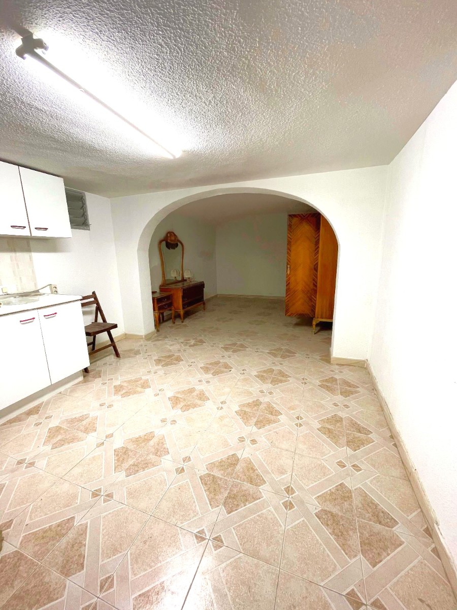 Resale - 4 Bedroom 3 Bathroom Villa in Orihuela Costa - La Zenia - Alicante