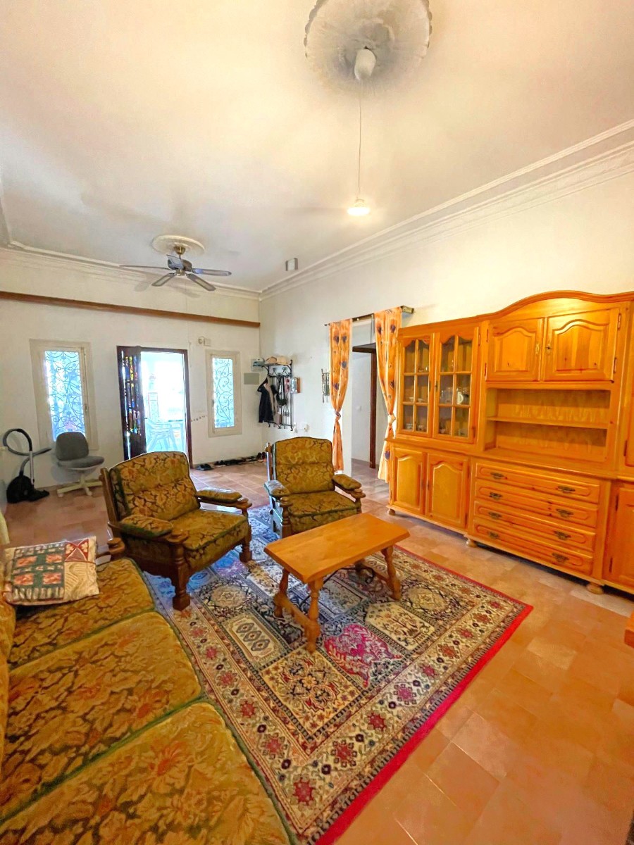 Resale - 4 Bedroom 3 Bathroom Villa in Orihuela Costa - La Zenia - Alicante