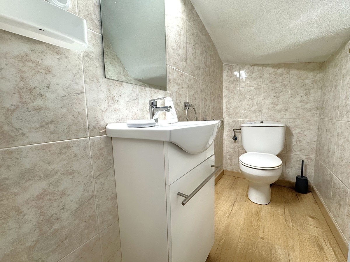 Resale - 3 Bedroom 2 Bathroom Townhouse in Orihuela Costa - La Zenia - Alicante