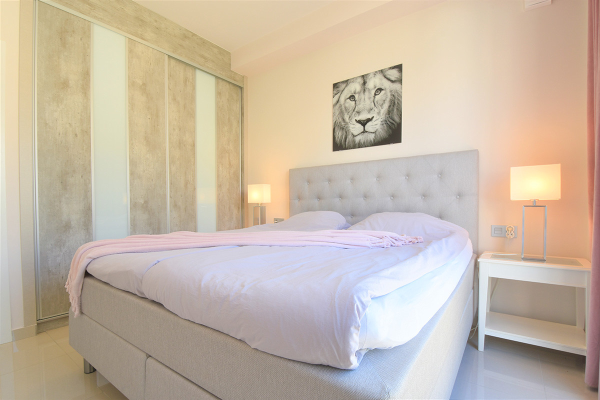 Sold - 3 Bedroom 4 Bathroom Villa in Orihuela Costa - Villamartin - Alicante