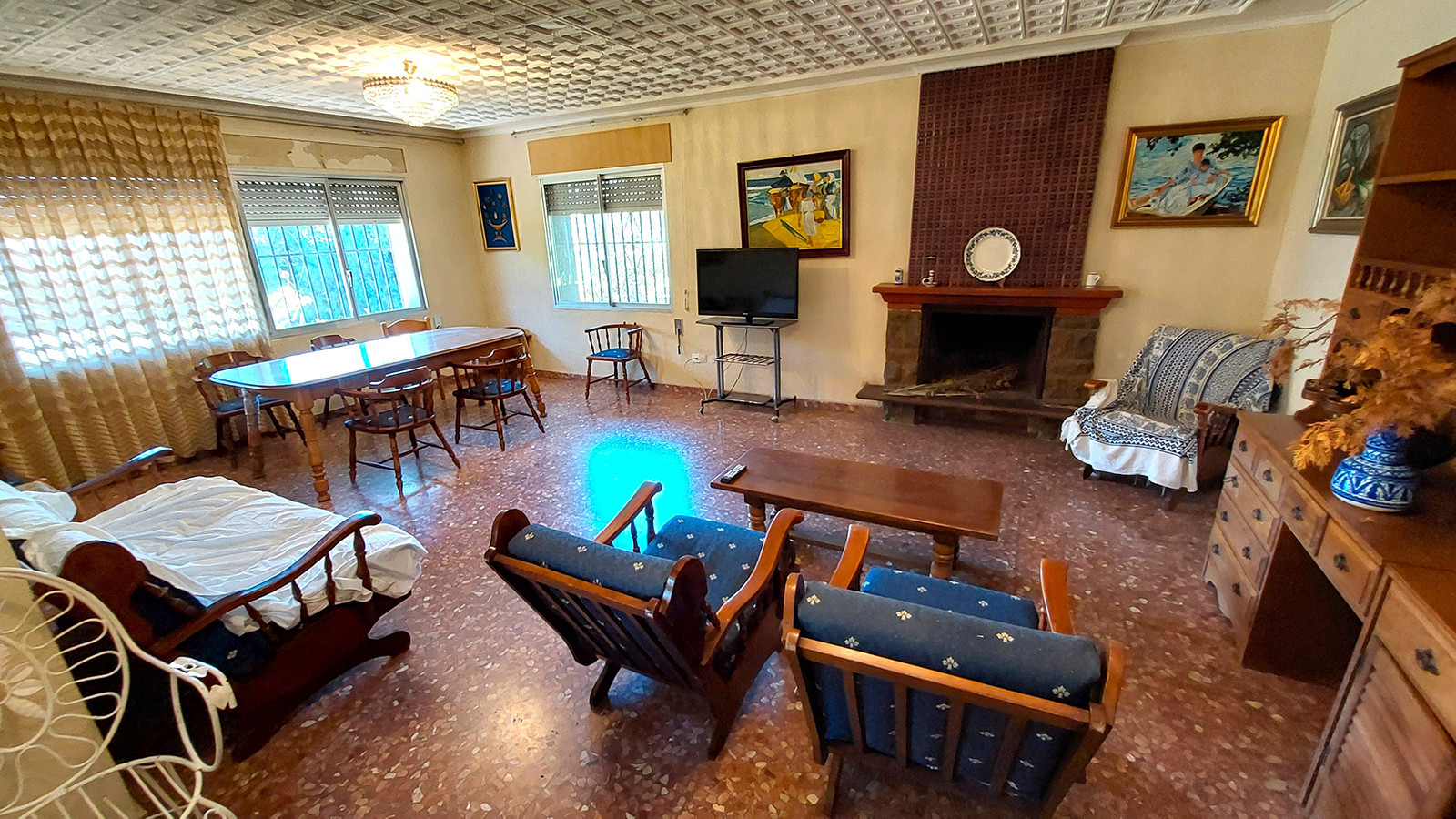 Resale - 5 Bedroom 3 Bathroom Villa in Orihuela Costa - Campoamor - Alicante