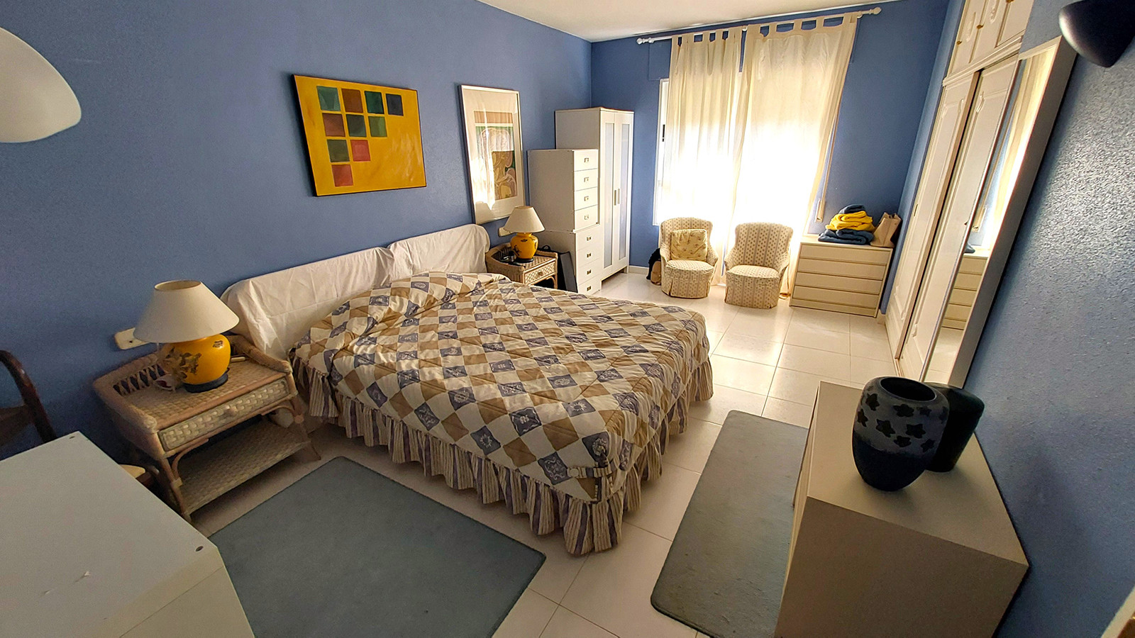 Resale - 6 Bedroom 3 Bathroom Villa in Orihuela Costa - Campoamor - Alicante