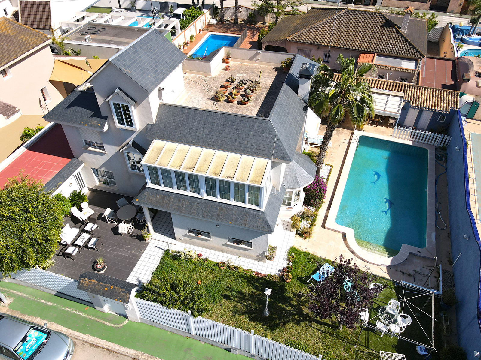 Resale - 6 Bedroom 3 Bathroom Villa in Orihuela Costa - Campoamor - Alicante