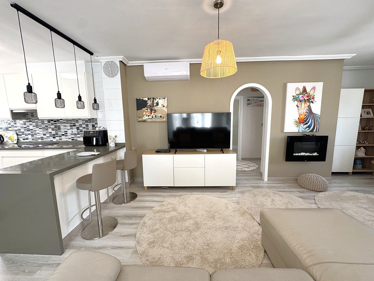 Resale - 2 Bedroom 2 Bathroom Villa in Orihuela Costa - Lomas de Cabo Roig - Alicante