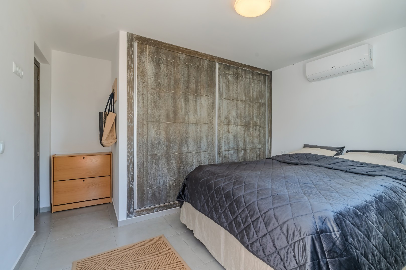 Resale - 5 Bedroom 4 Bathroom Villa in Orihuela Costa - Cabo Roig - Alicante