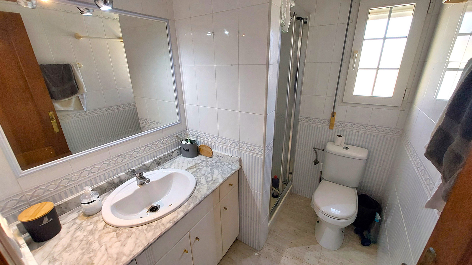 Resale - 3 Bedroom 3 Bathroom Villa in Orihuela Costa - Cabo Roig - Alicante