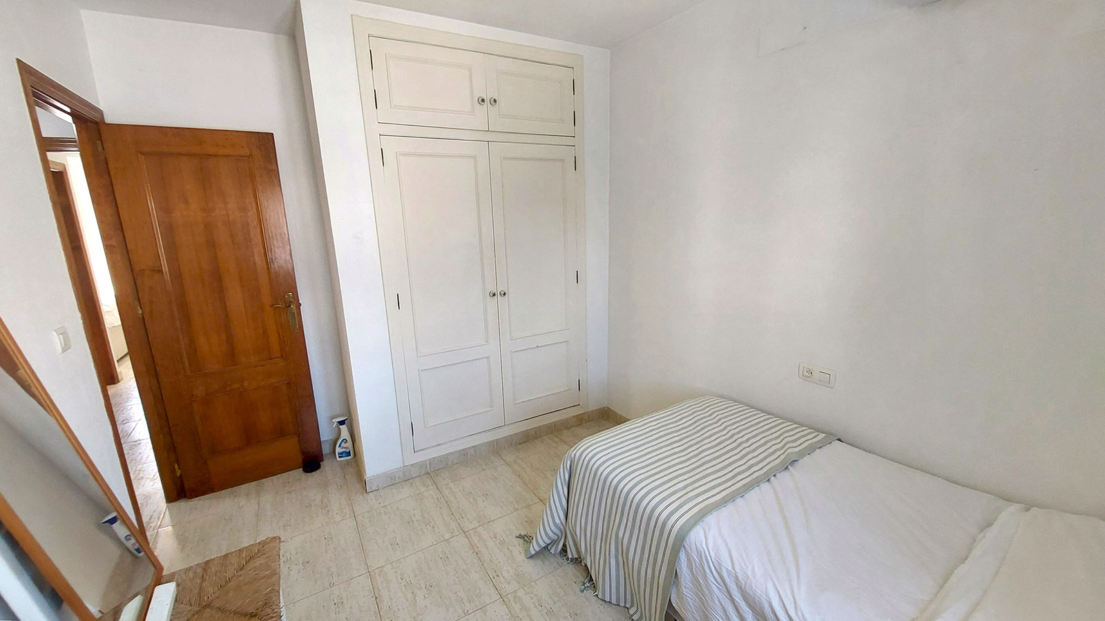Resale - 3 Bedroom 3 Bathroom Villa in Orihuela Costa - Cabo Roig - Alicante