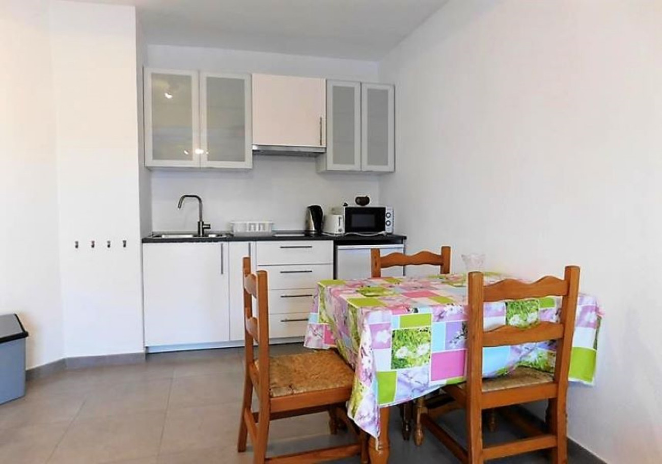 Resale - 6 Bedroom 5 Bathroom Villa in Orihuela Costa - La Zenia - Alicante