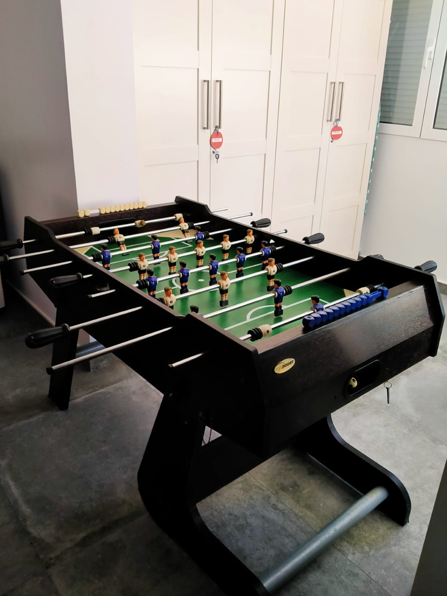 Resale - 6 Bedroom 5 Bathroom Villa in Orihuela Costa - La Zenia - Alicante