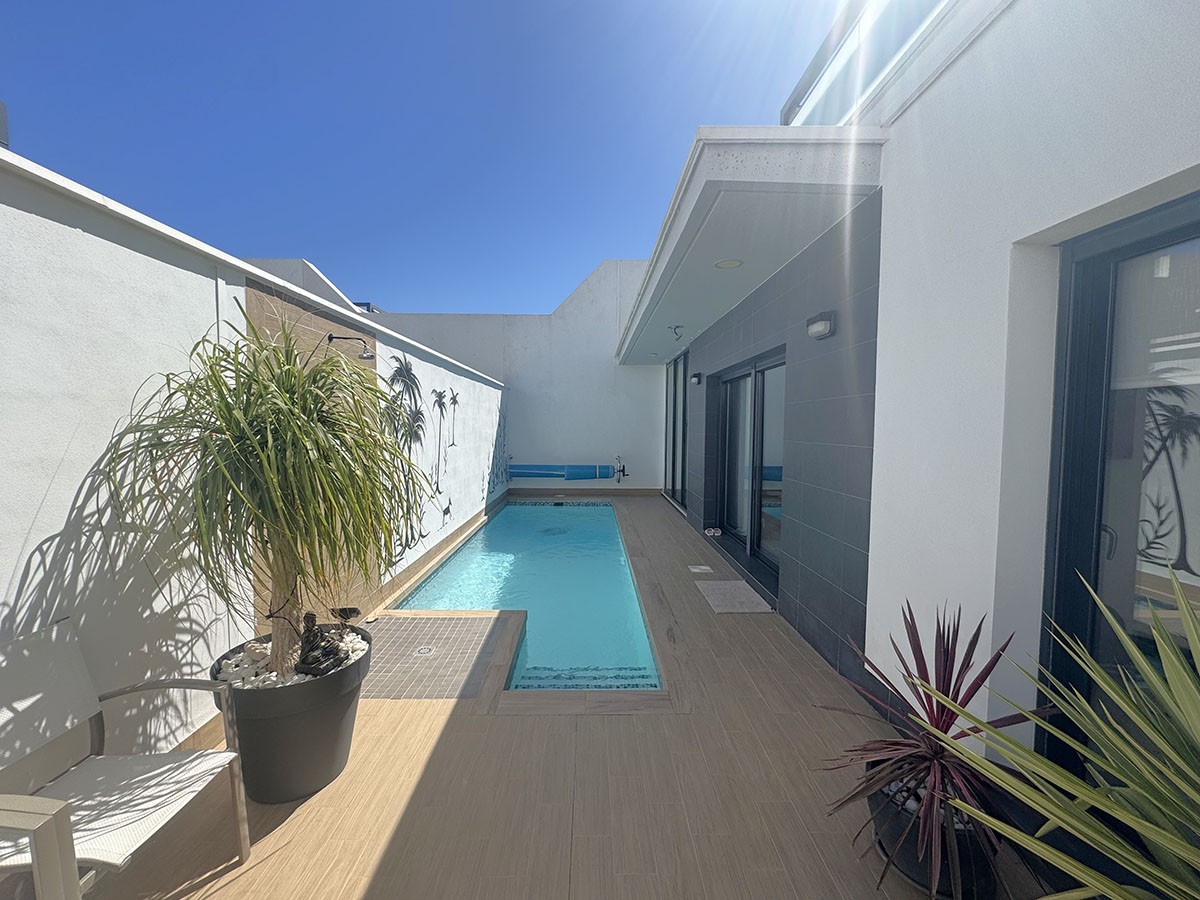 Resale - 3 Bedroom 2 Bathroom Villa in Orihuela Costa - Lomas de Cabo Roig - Alicante