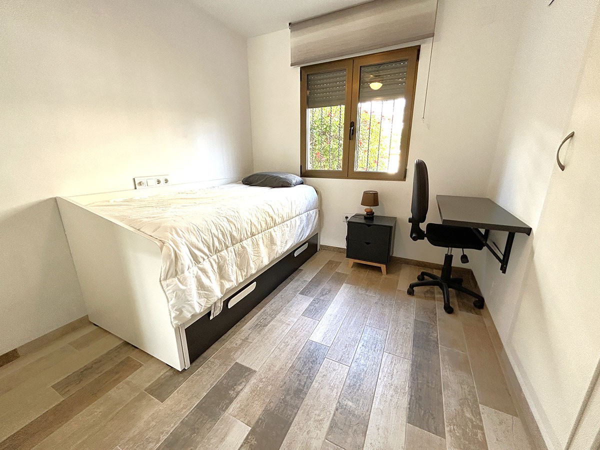 Resale - 3 Bedroom 3 Bathroom Townhouse in Orihuela Costa - Cabo Roig - Alicante