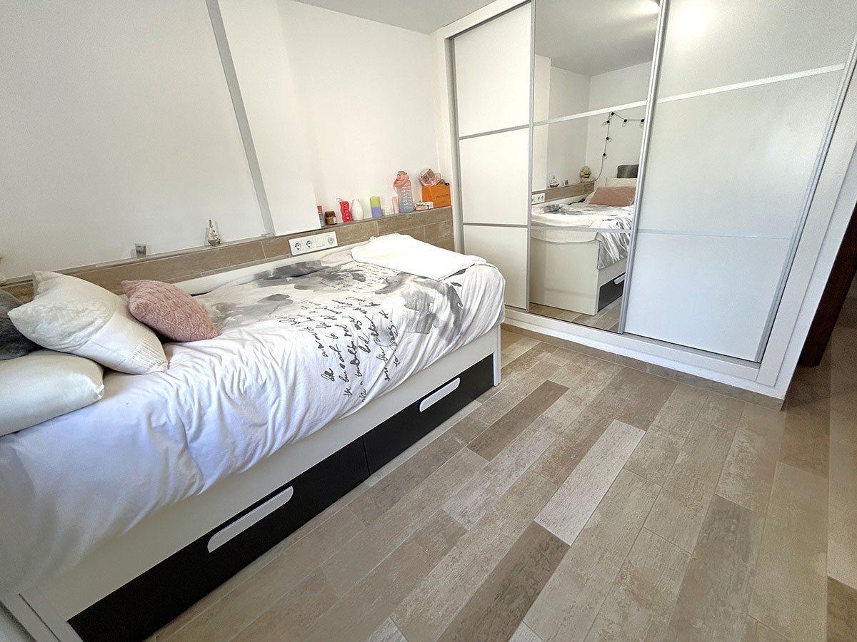 Resale - 3 Bedroom 3 Bathroom Townhouse in Orihuela Costa - Cabo Roig - Alicante