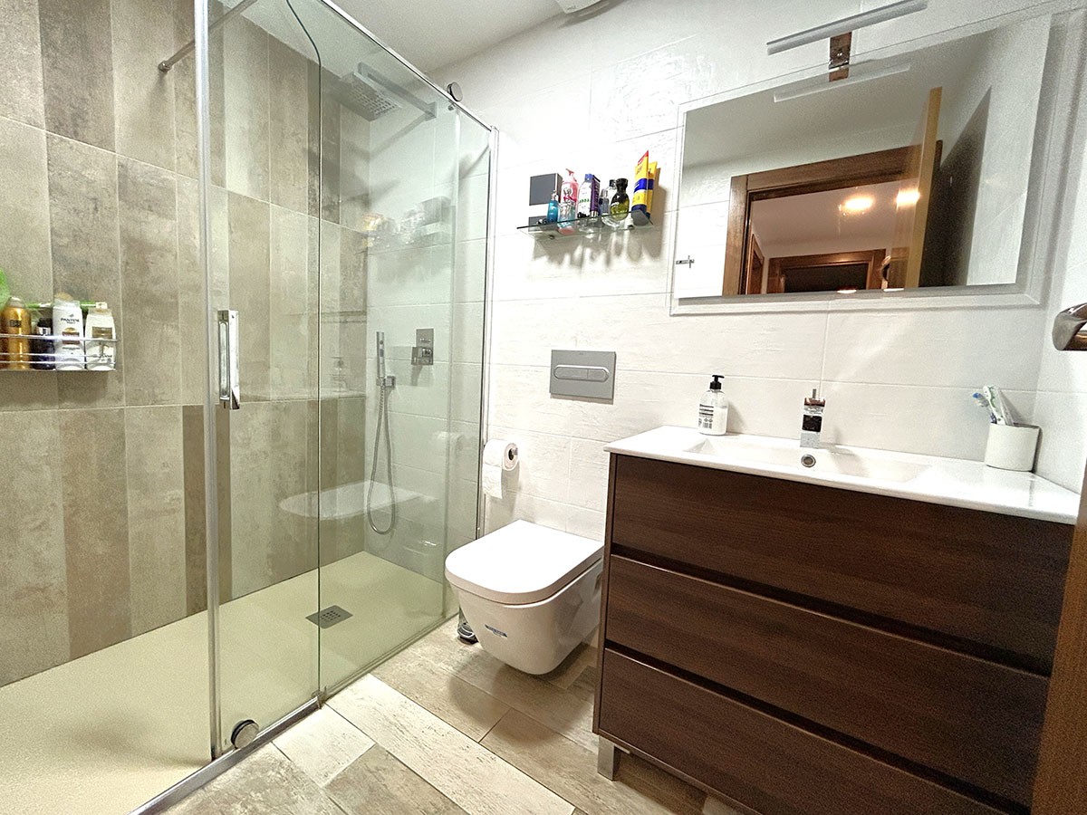 Resale - 3 Bedroom 3 Bathroom Townhouse in Orihuela Costa - Cabo Roig - Alicante