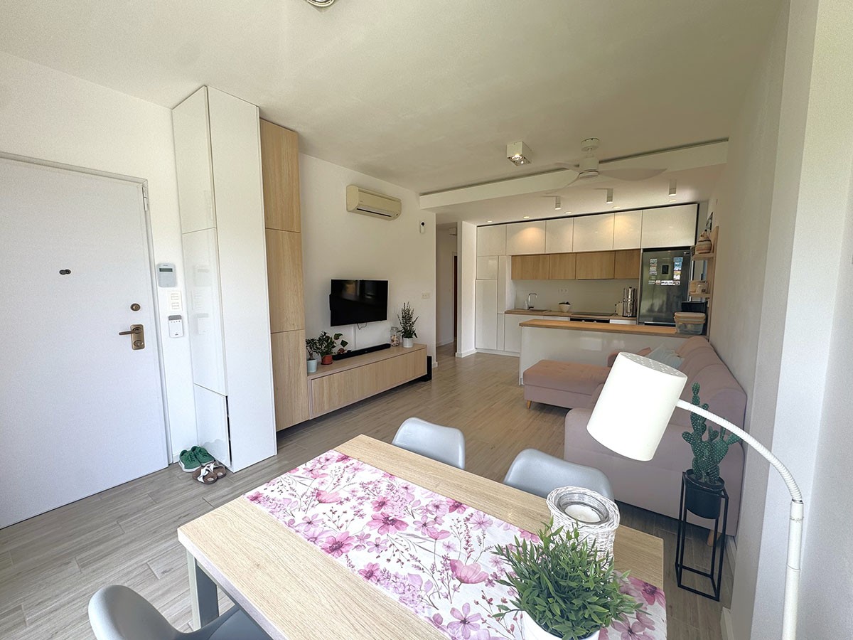 Resale - 3 Bedroom 2 Bathroom Villa in Orihuela Costa - La Zenia - Alicante