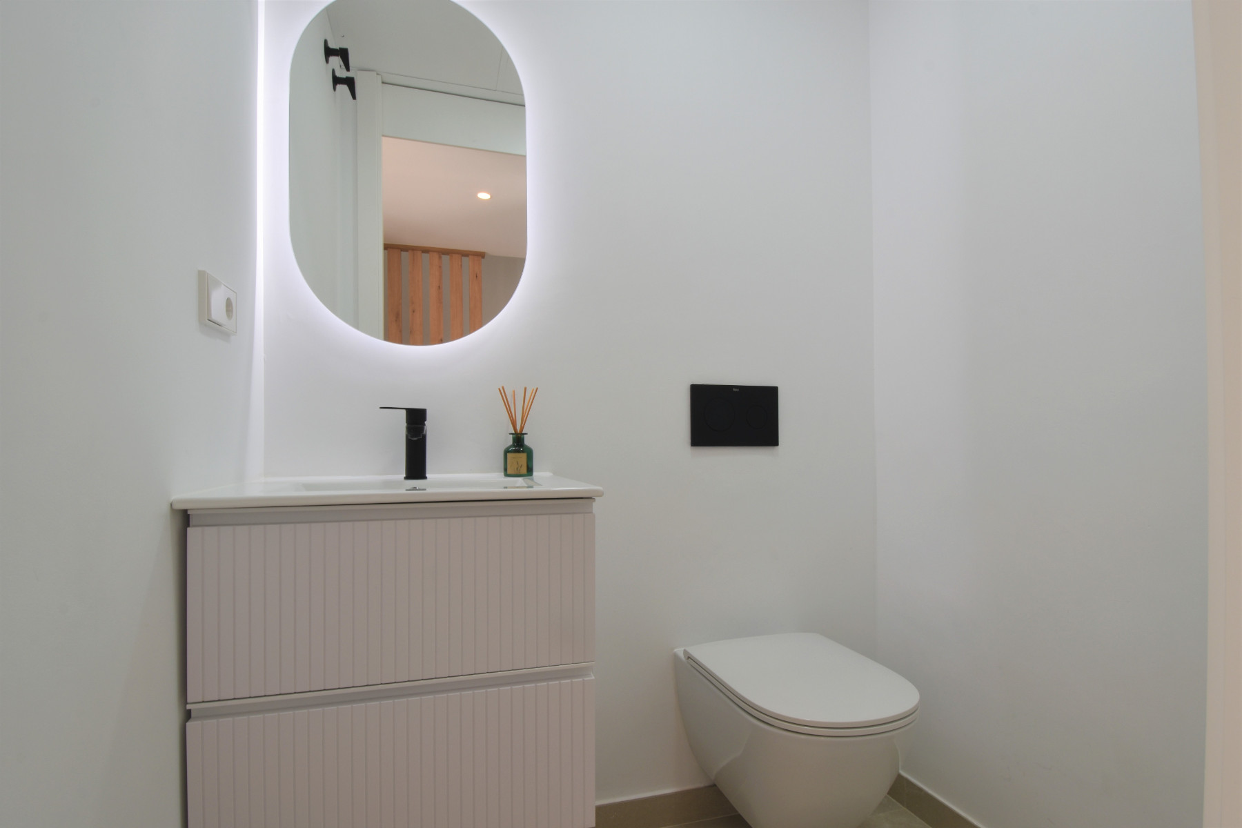 Resale - 3 Bedroom 2 Bathroom Villa in Orihuela Costa - Lomas de Cabo Roig - Alicante