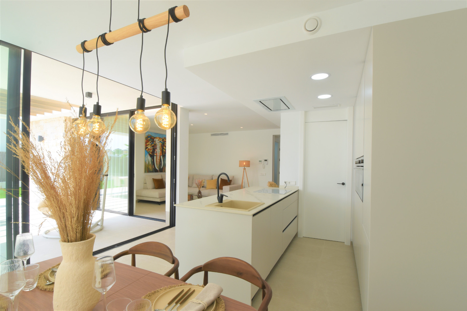 Resale - 3 Bedroom 2 Bathroom Villa in Orihuela Costa - Lomas de Cabo Roig - Alicante